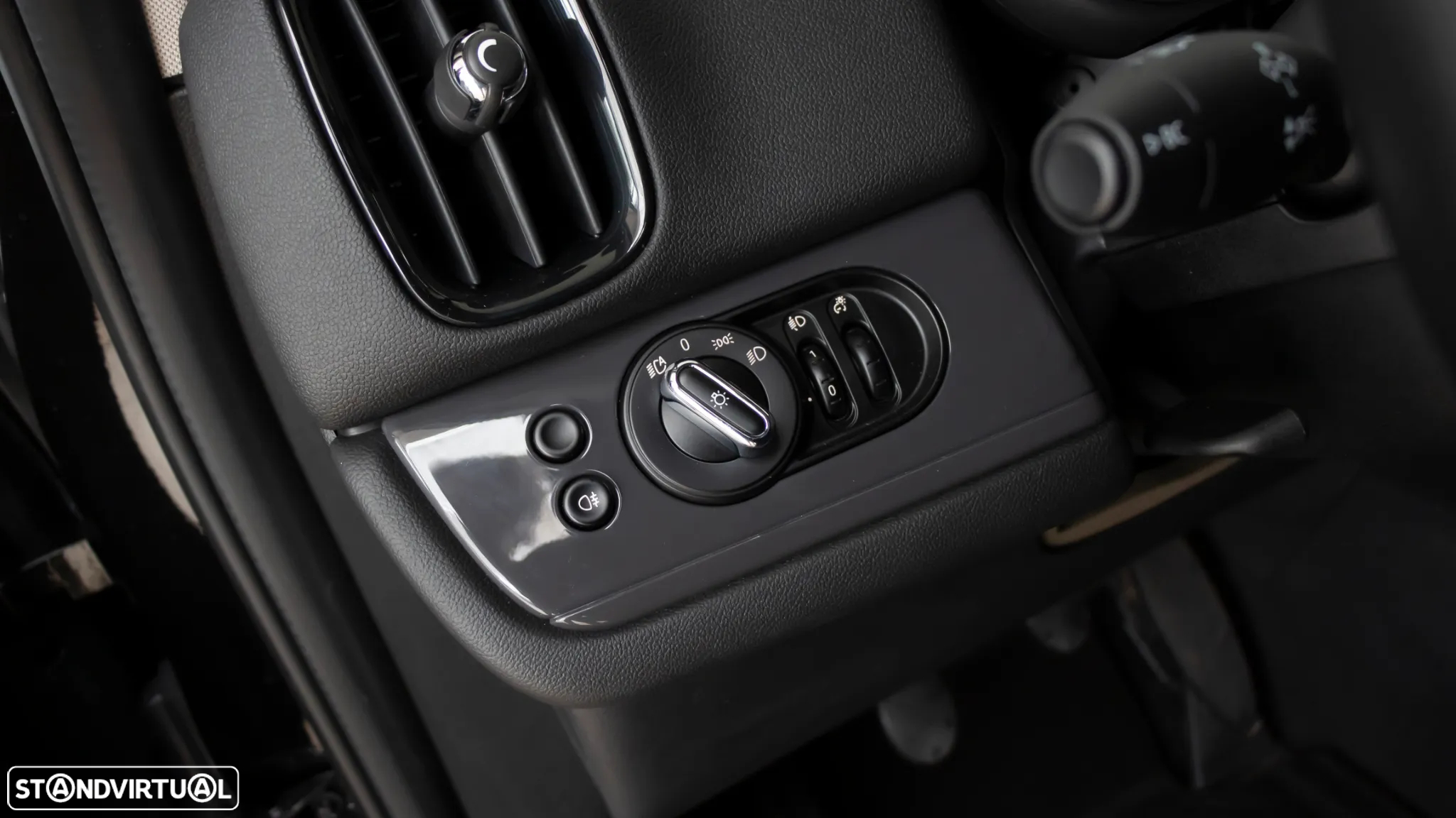 MINI Countryman One D - 19