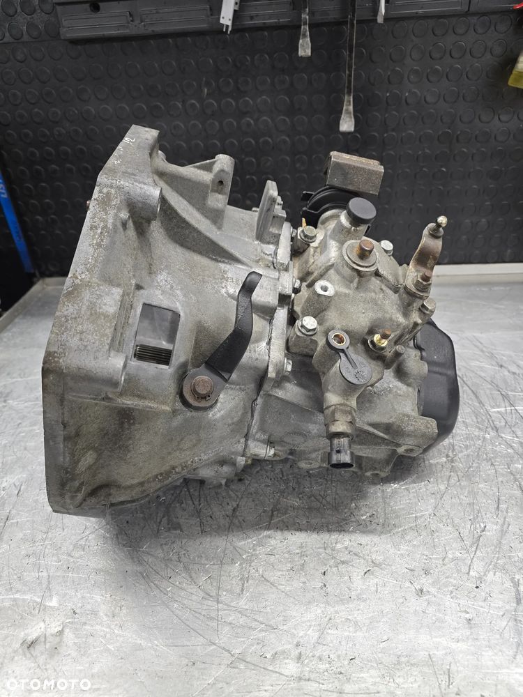 SKRZYNIA BIEGÓW C514.513.44 46479123 FIAT 500 tipo panda GRANDE PUNTO 1.2 - 4
