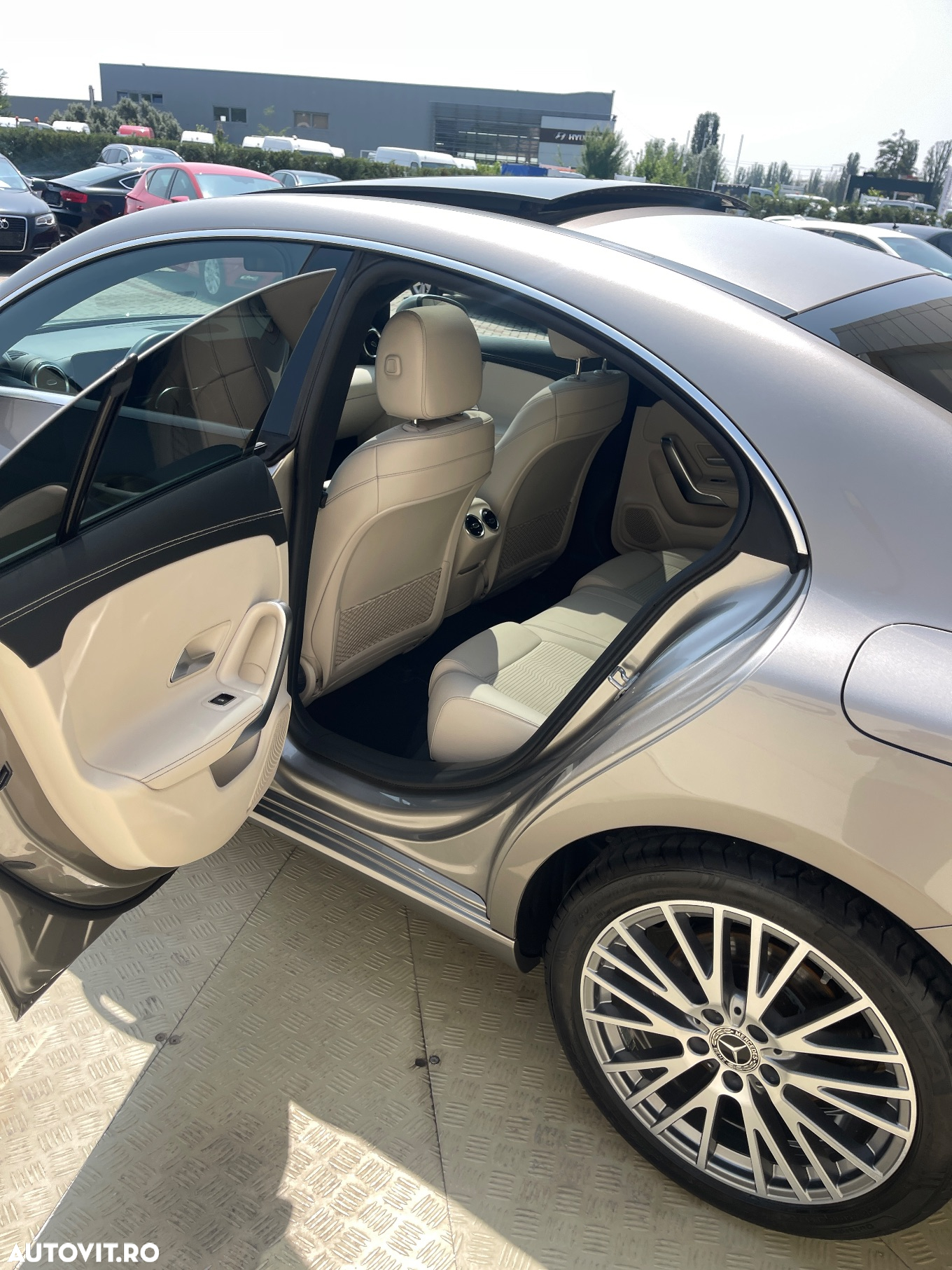 Mercedes-Benz CLA 200 d Coupe Aut. - 25
