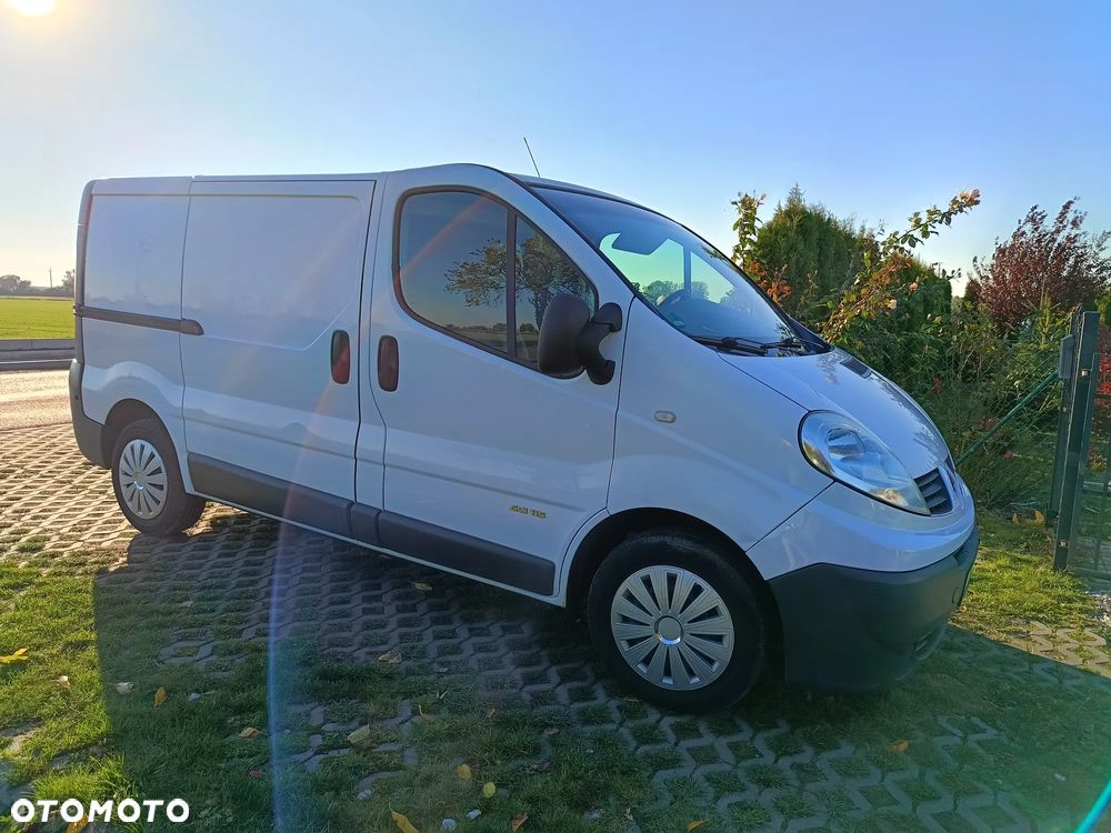 Renault Trafic - 9
