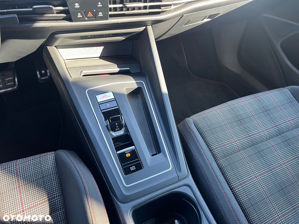 Volkswagen Golf 2.0 TSI GTI DSG - 24