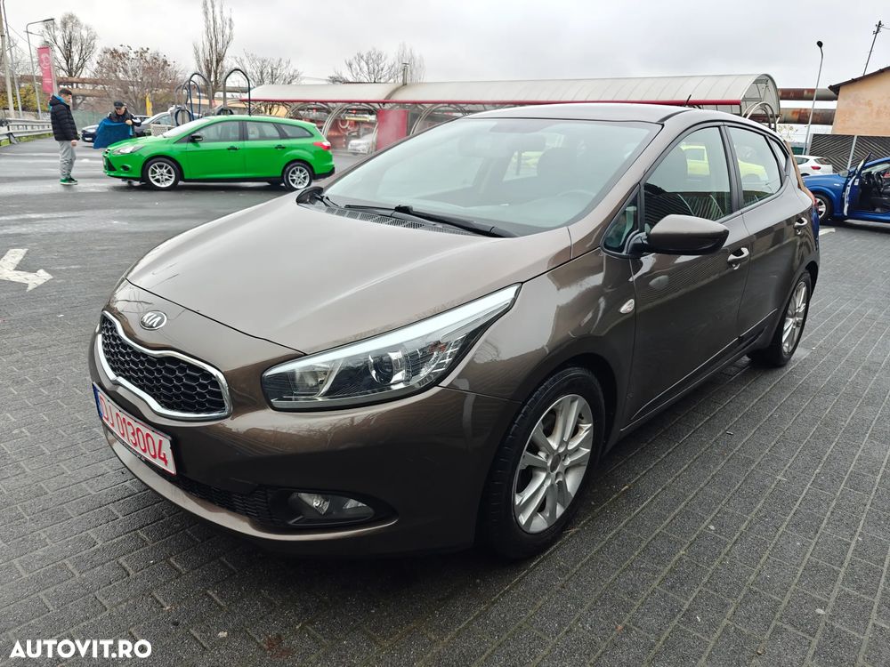 Kia Ceed 1.4 CVVT Attract - 1