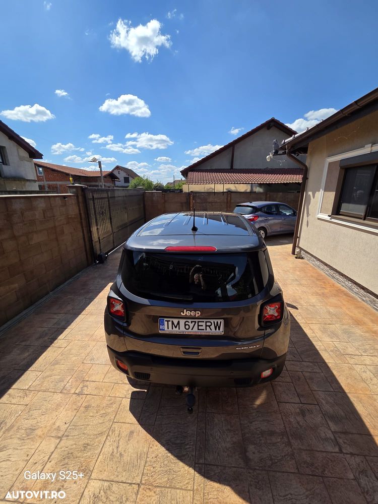 Jeep Renegade - 1