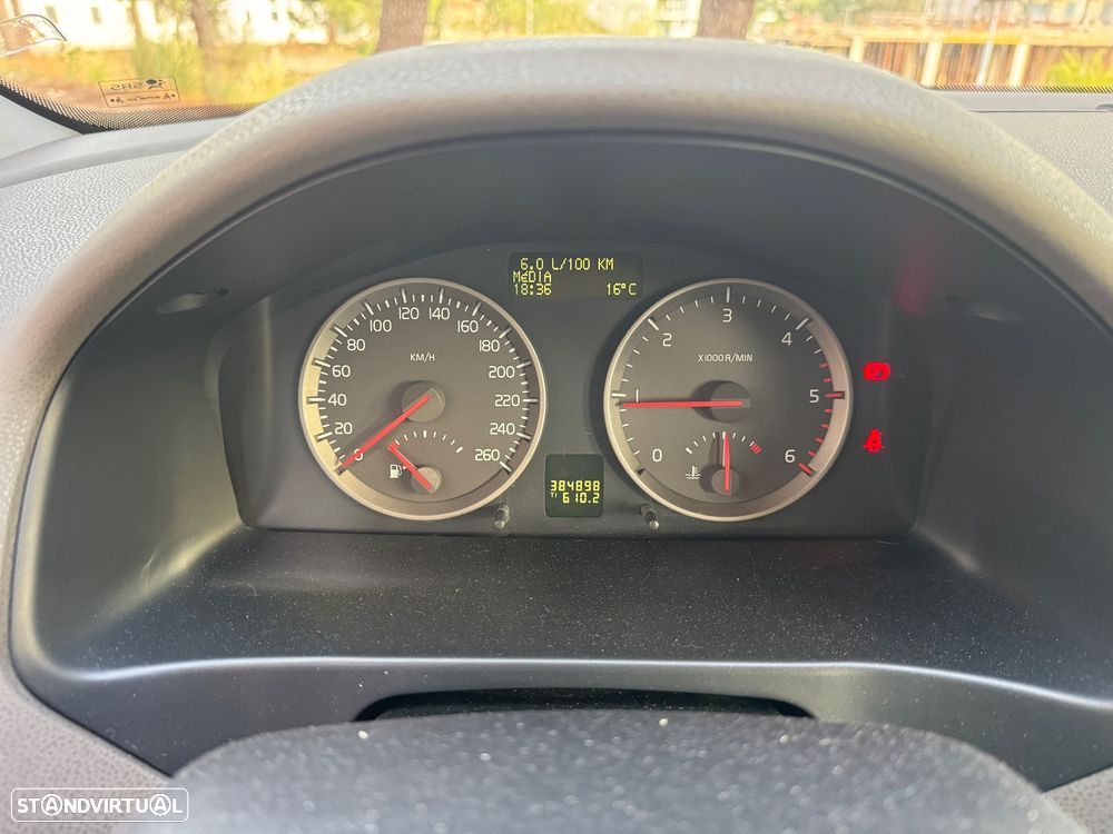 Volvo V50 2.0 D Nível 3 17 - 10