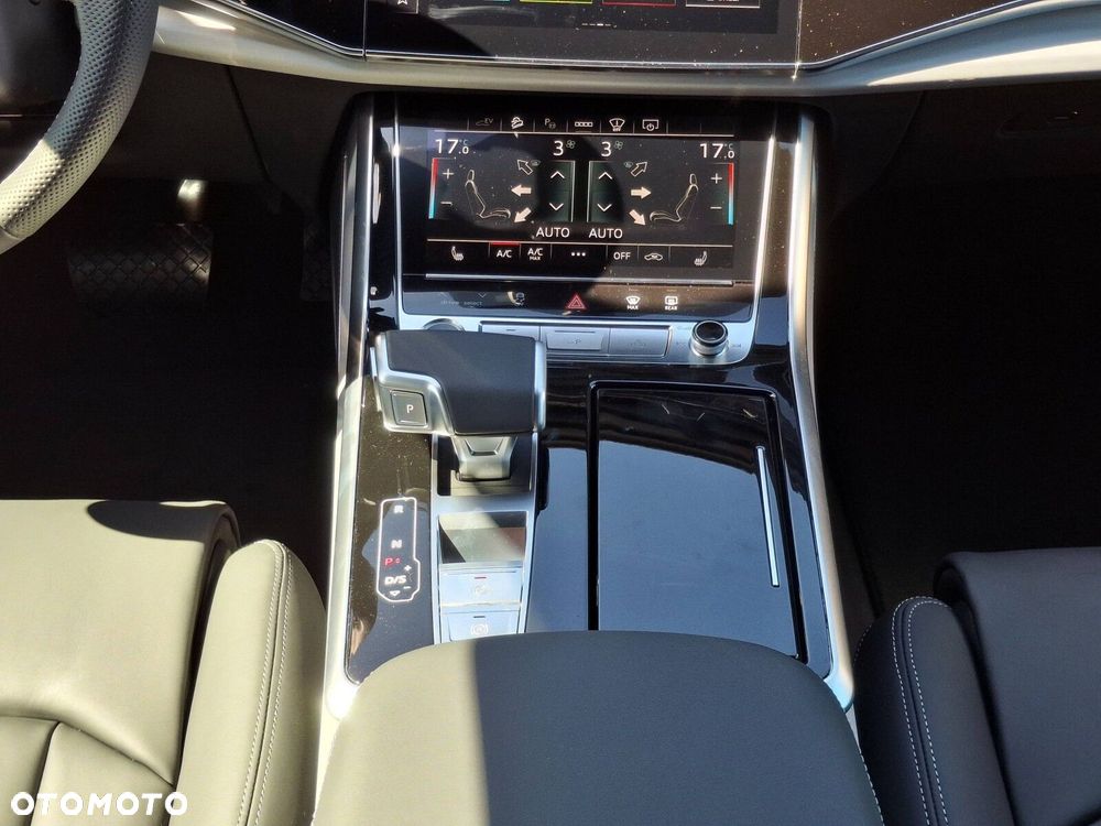 Audi Q7 - 17