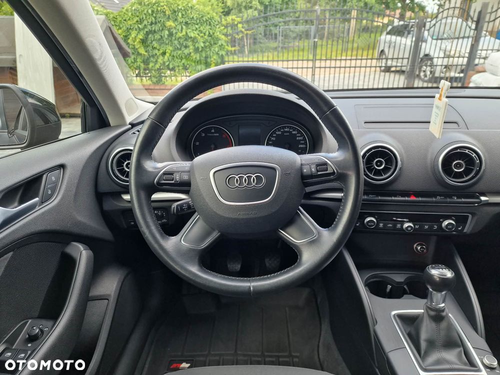 Audi A3 Sportback 2.0 TDI - 16