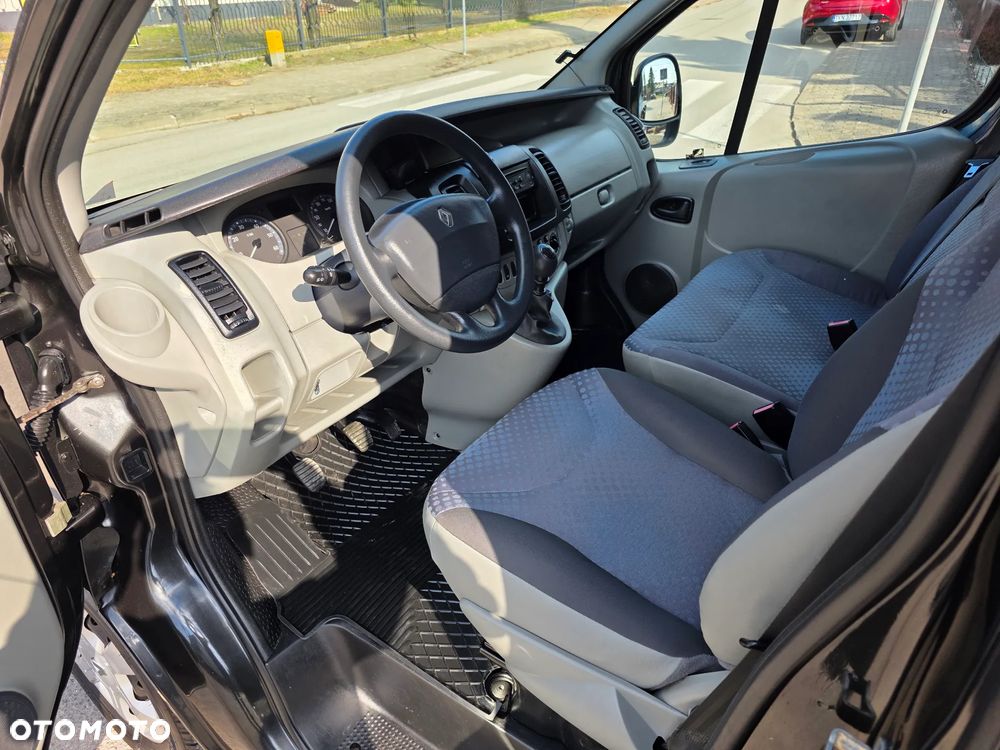Renault Trafic - 14