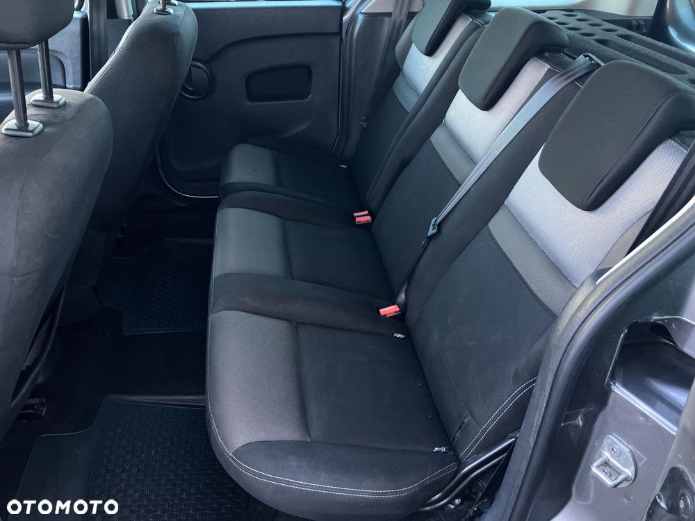 Renault Kangoo 1.5 dCi Zen Eu6 - 15