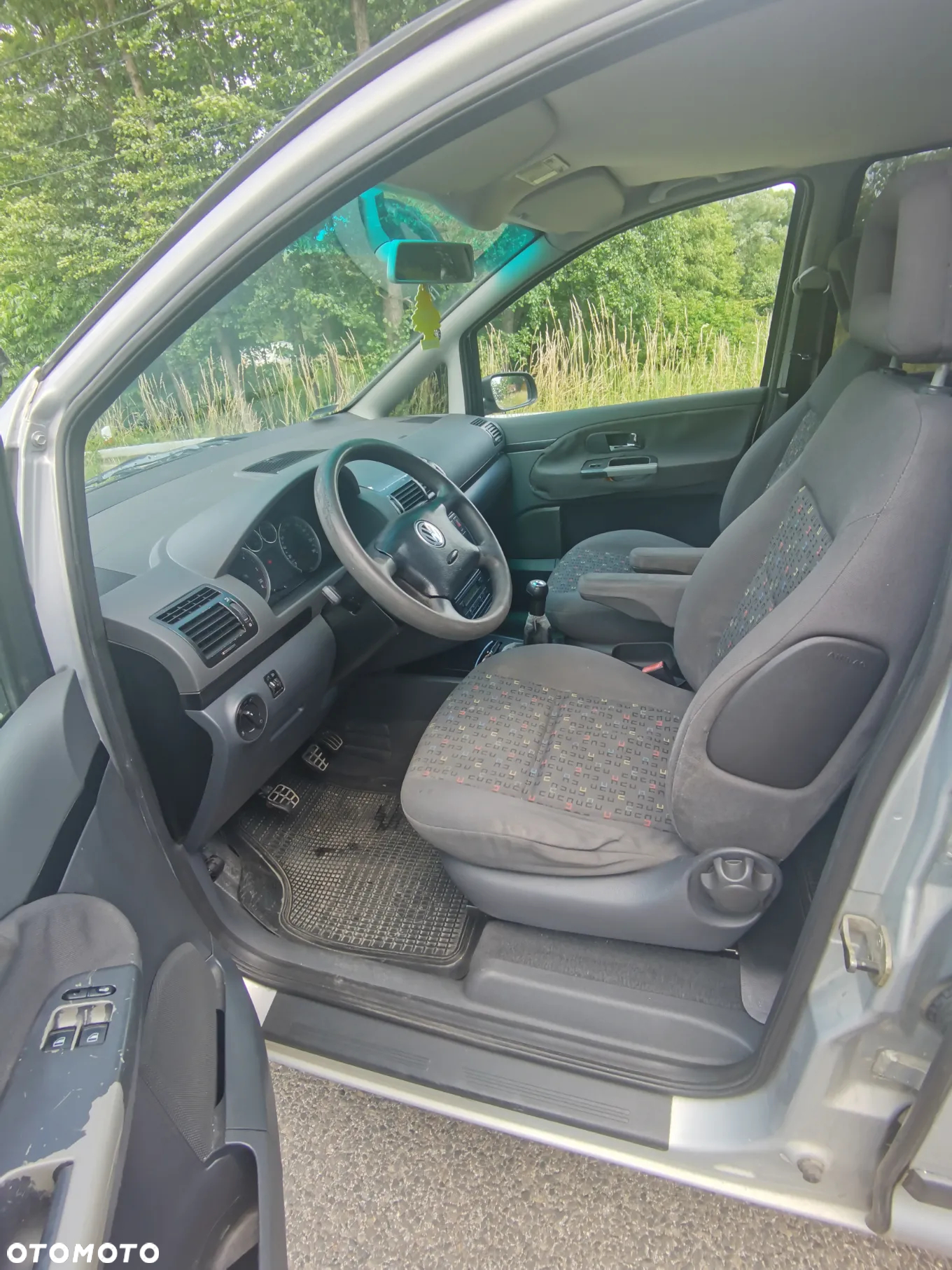 Volkswagen Sharan 1.9 TDI - 7