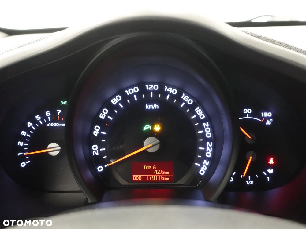 Kia Sportage 1.6 GDI L 2WD - 37