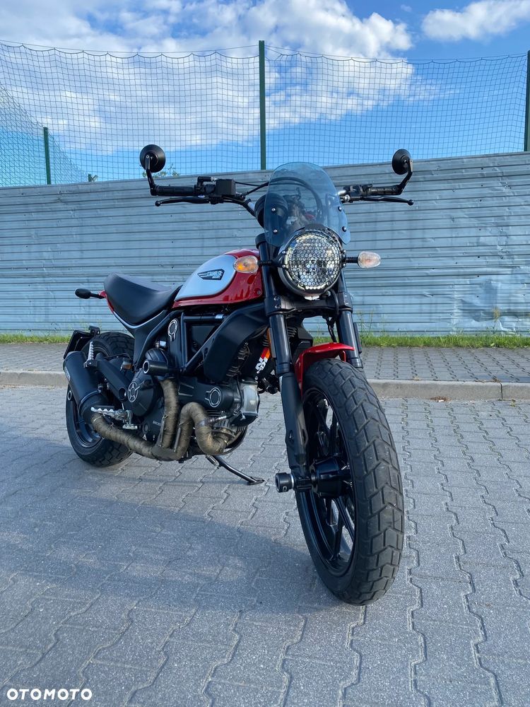 Ducati Scrambler - 1
