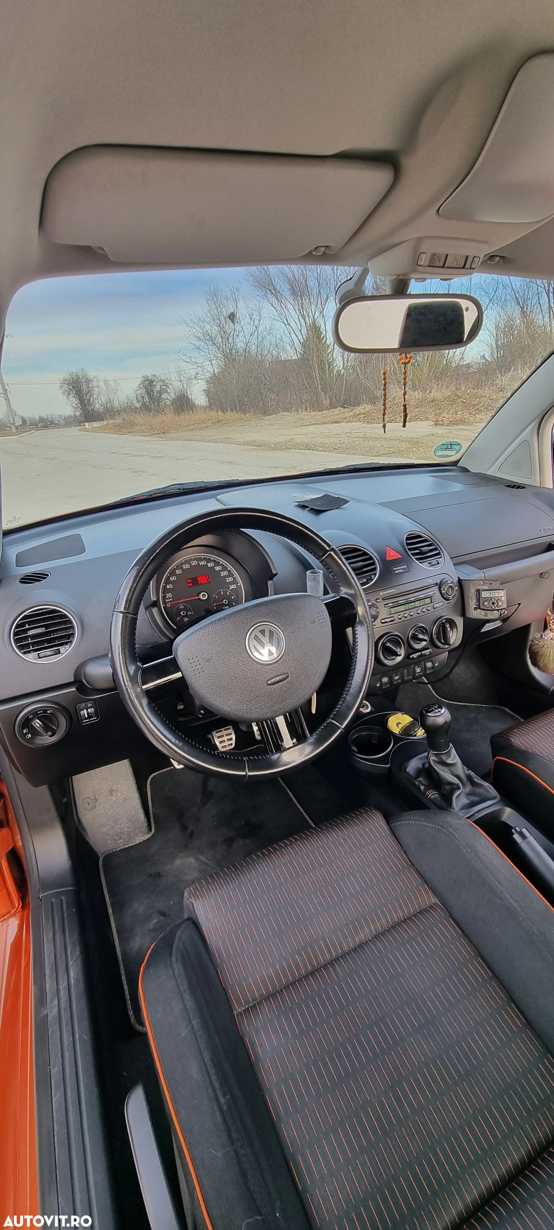 Volkswagen New Beetle 1.9 TDI - 10