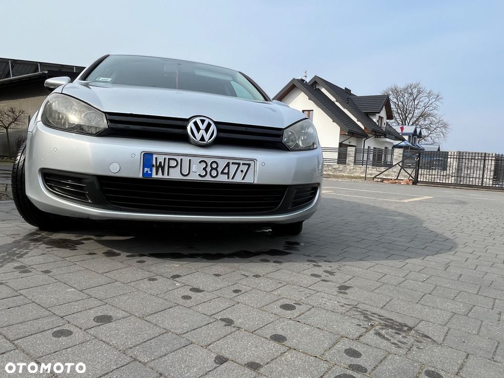 Volkswagen Golf - 2