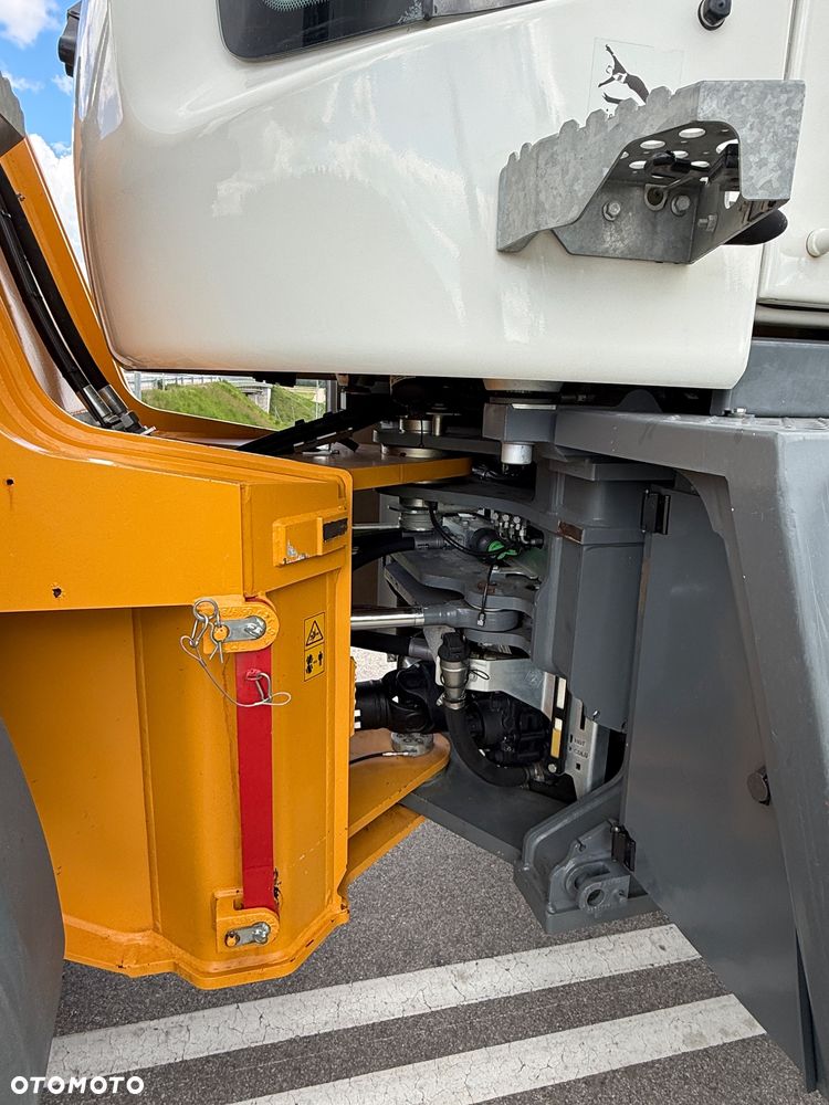 Liebherr L556 Xpower Waga - 10