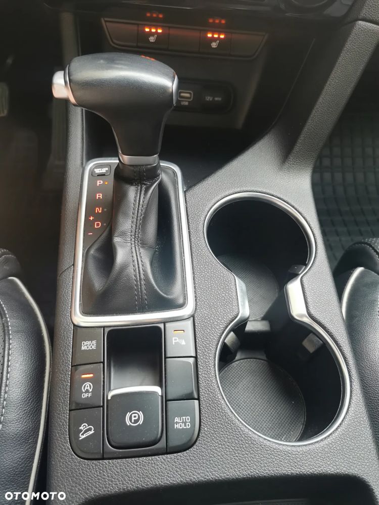 Kia Sportage 1.7 CRDI Business Line 2WD DCT - 11