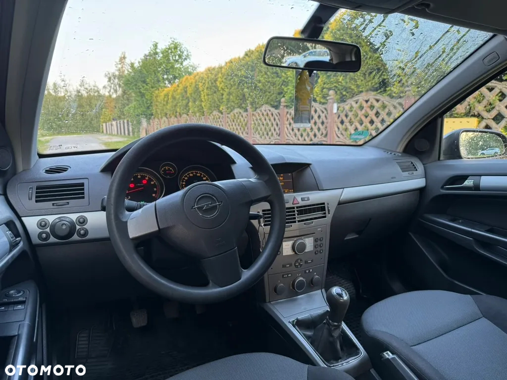 Opel Astra 1.8 Enjoy - 12