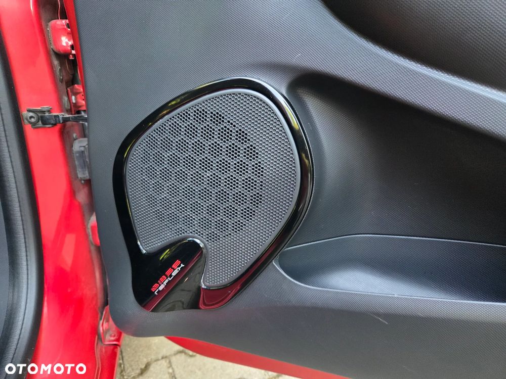 Renault Clio 0.9 TCe Business - 30