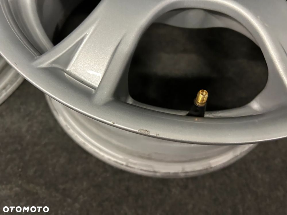 Alufelgi VW Golf 5, 6, Golf Plus, Touran, Caddy 16 cali 5x112 4szt. - 17