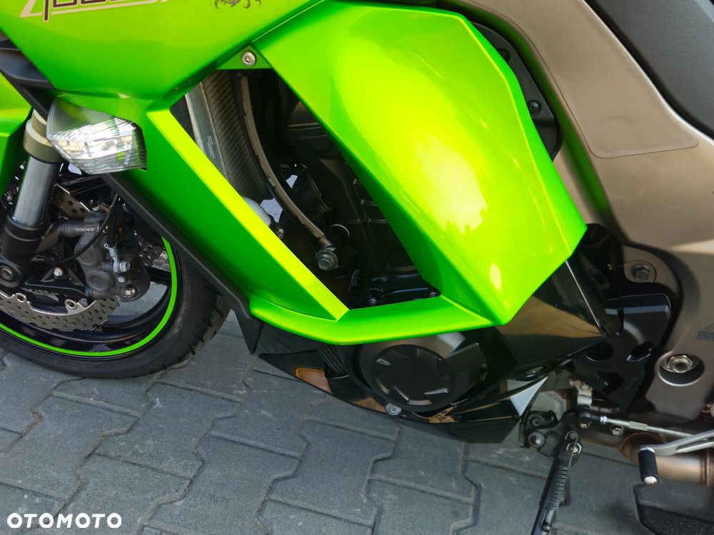 Kawasaki Z - 12
