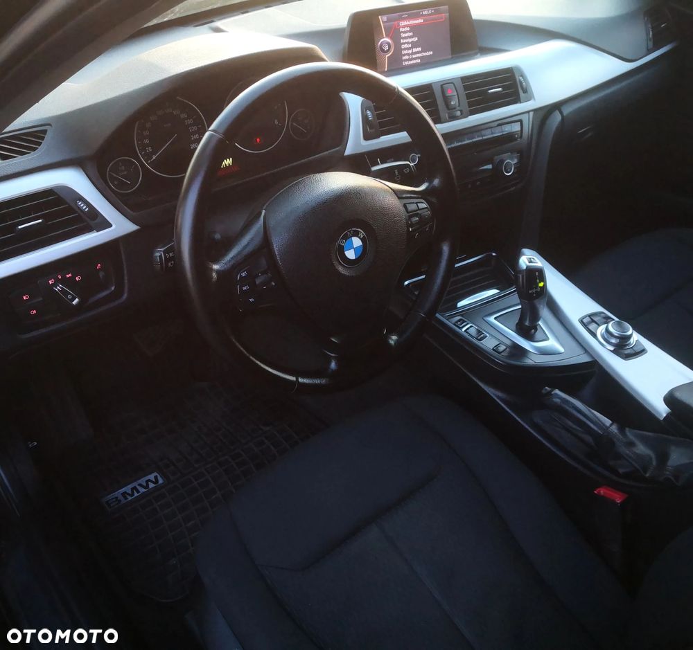 BMW Seria 3 - 2