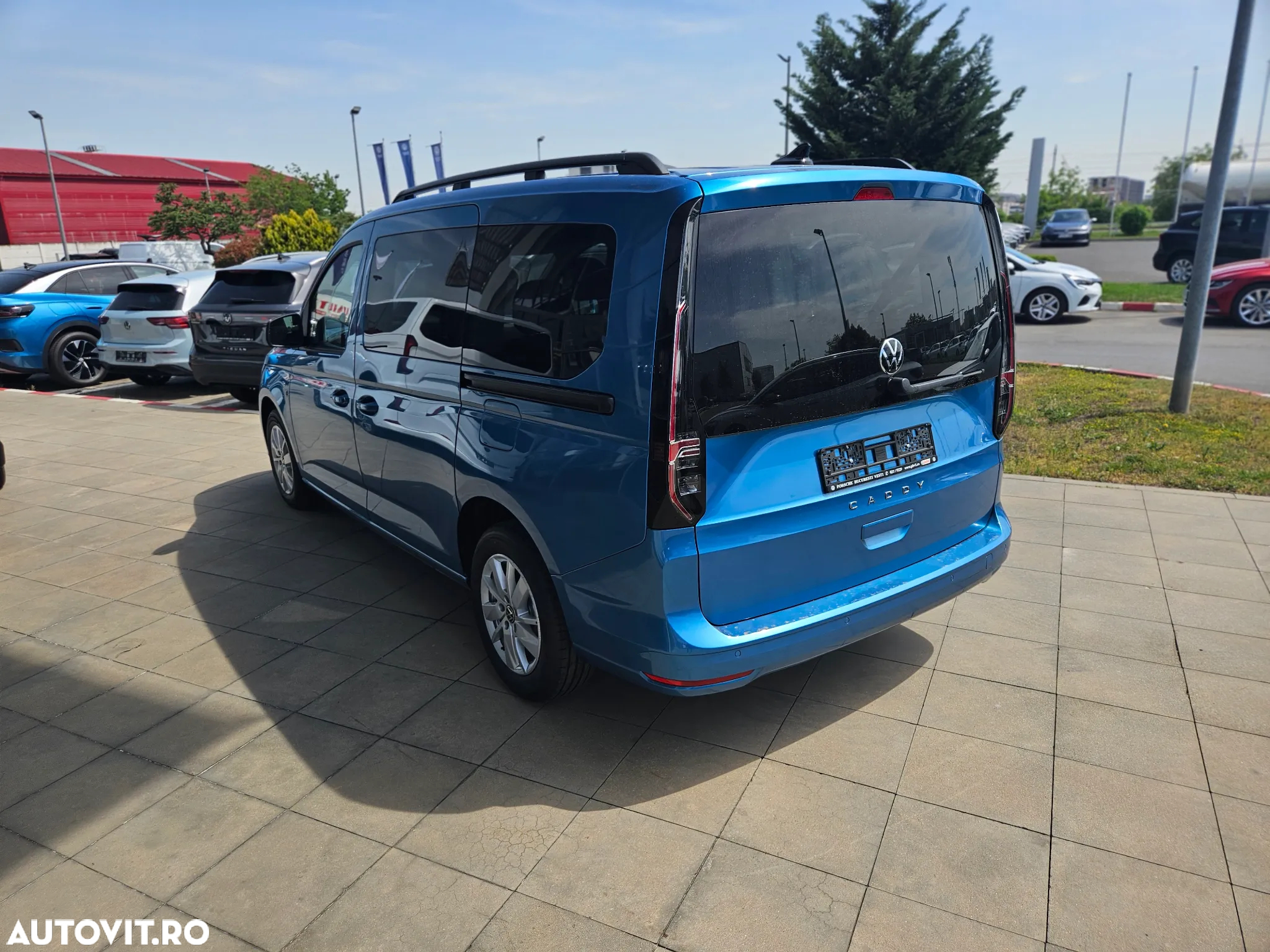 Volkswagen Caddy - 3