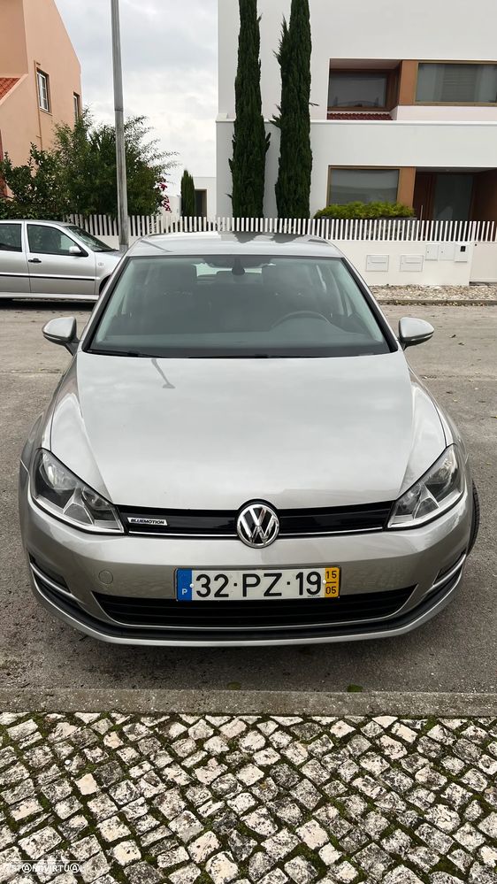 VW Golf 1.6 TDi BlueMotion Confortline - 6