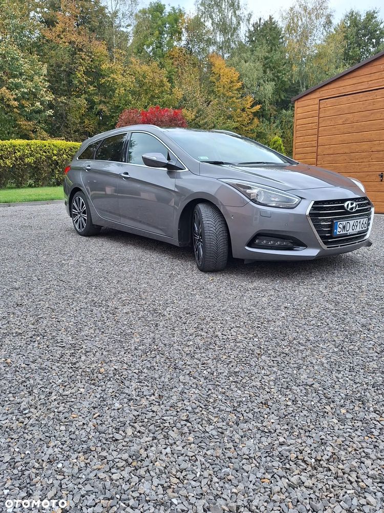 Hyundai i40 1.7 CRDi BlueDrive Premium DCT - 1
