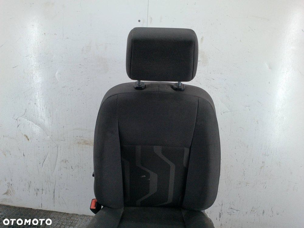 FOTEL LEWY KIEROWCY FORD TRANSIT CONNECT II - 4