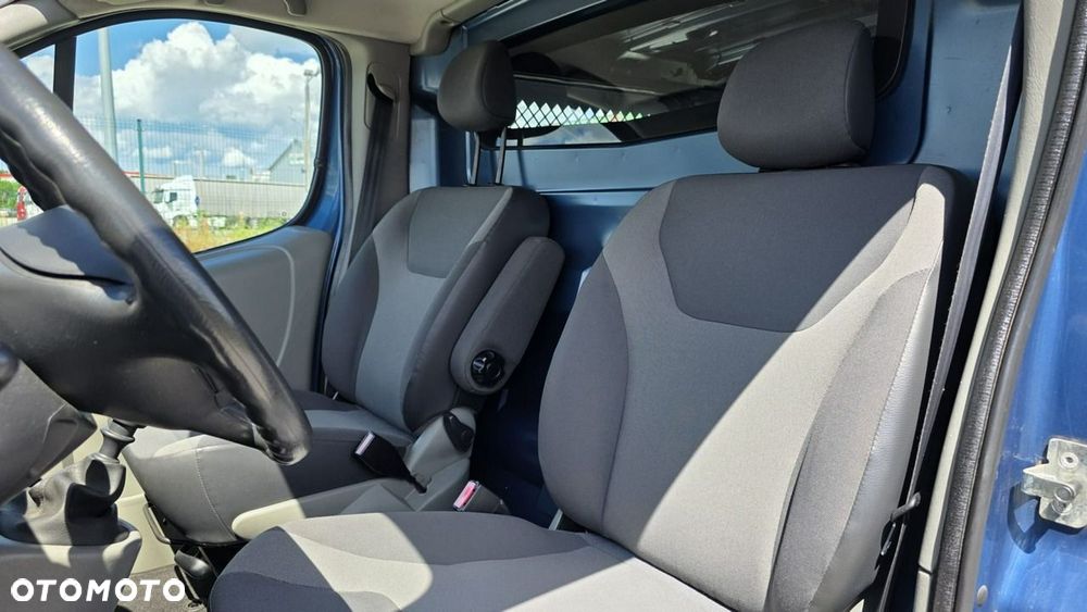 Renault Trafic - 17