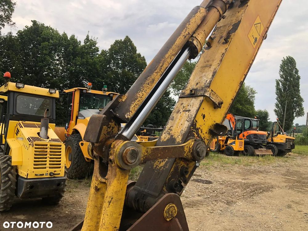 Komatsu 350LC-8 Long Reach - 5