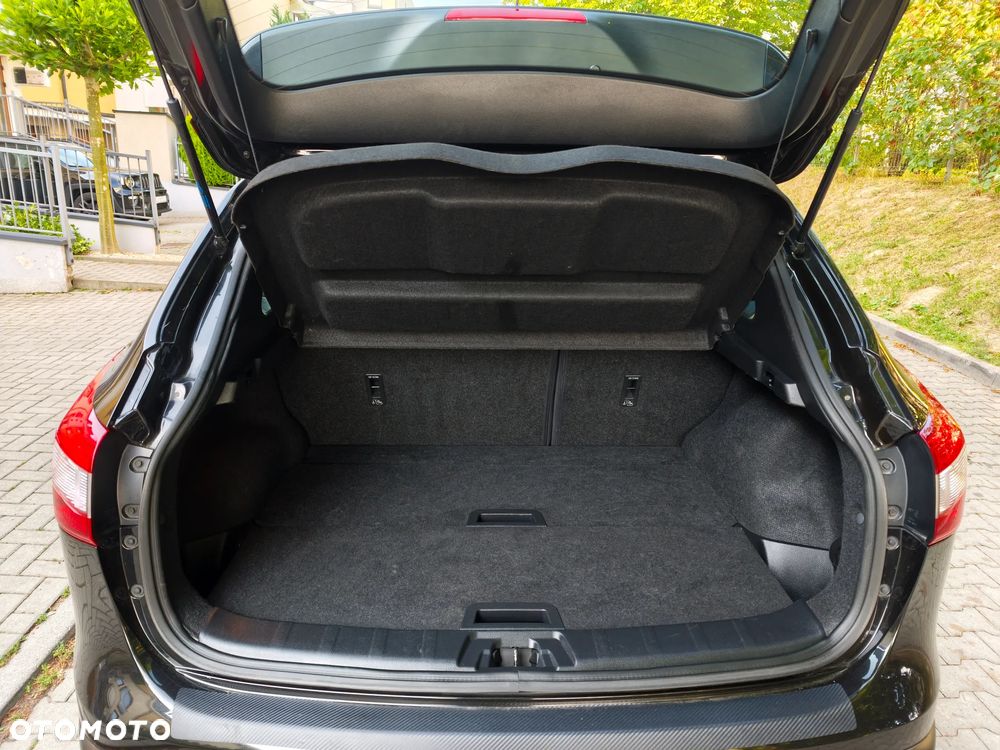 Nissan Qashqai 1.2 DIG-T Tekna+ - 16