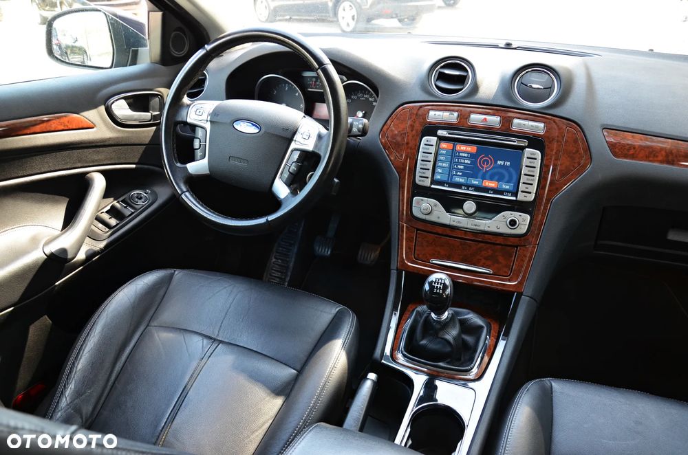 Ford Mondeo 2.0 TDCi Titanium - 34