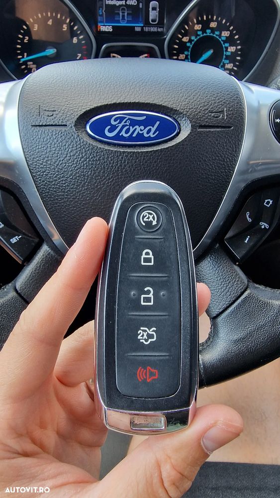 Ford Kuga 1.6 EcoBoost 4x4 Aut. Titanium - 13