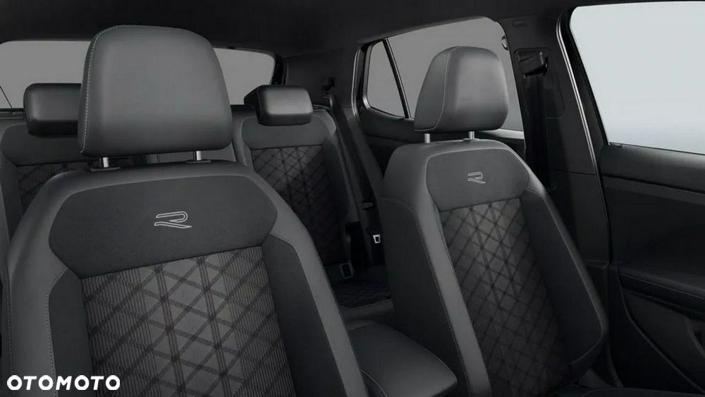 Volkswagen T-Cross - 13