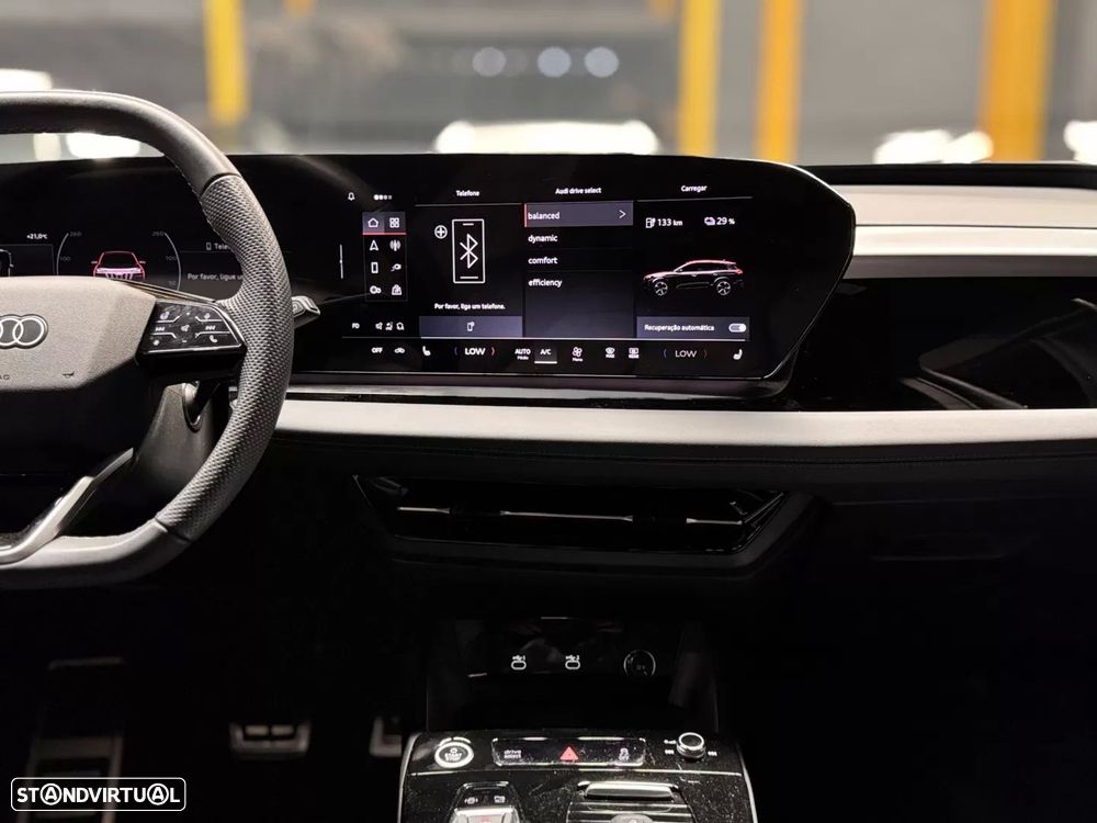 Audi Q6 e-tron 100 kWh Performance SE Business - 12