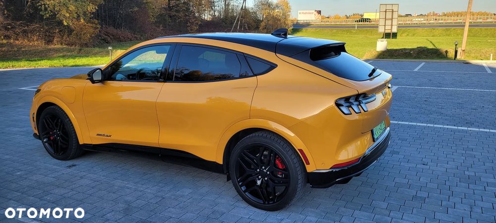 Ford Mustang Mach-E AWD GT - 12