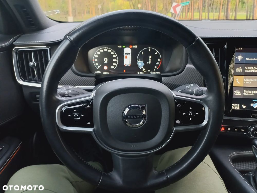 Volvo V90 - 36