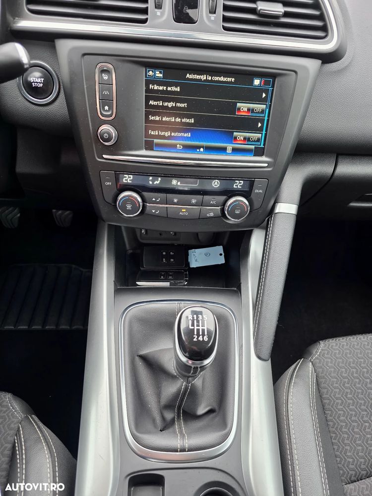 Nissan Qashqai 1.6 DCI Start/Stop Tekna - 23