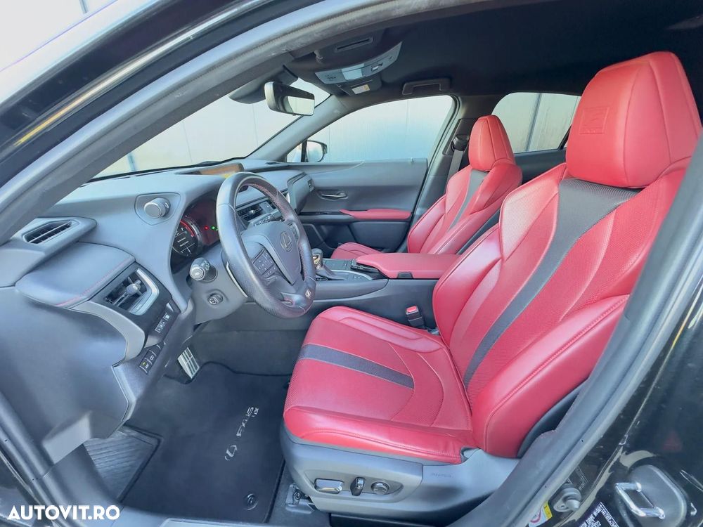 Lexus UX 250h F SPORT - 12