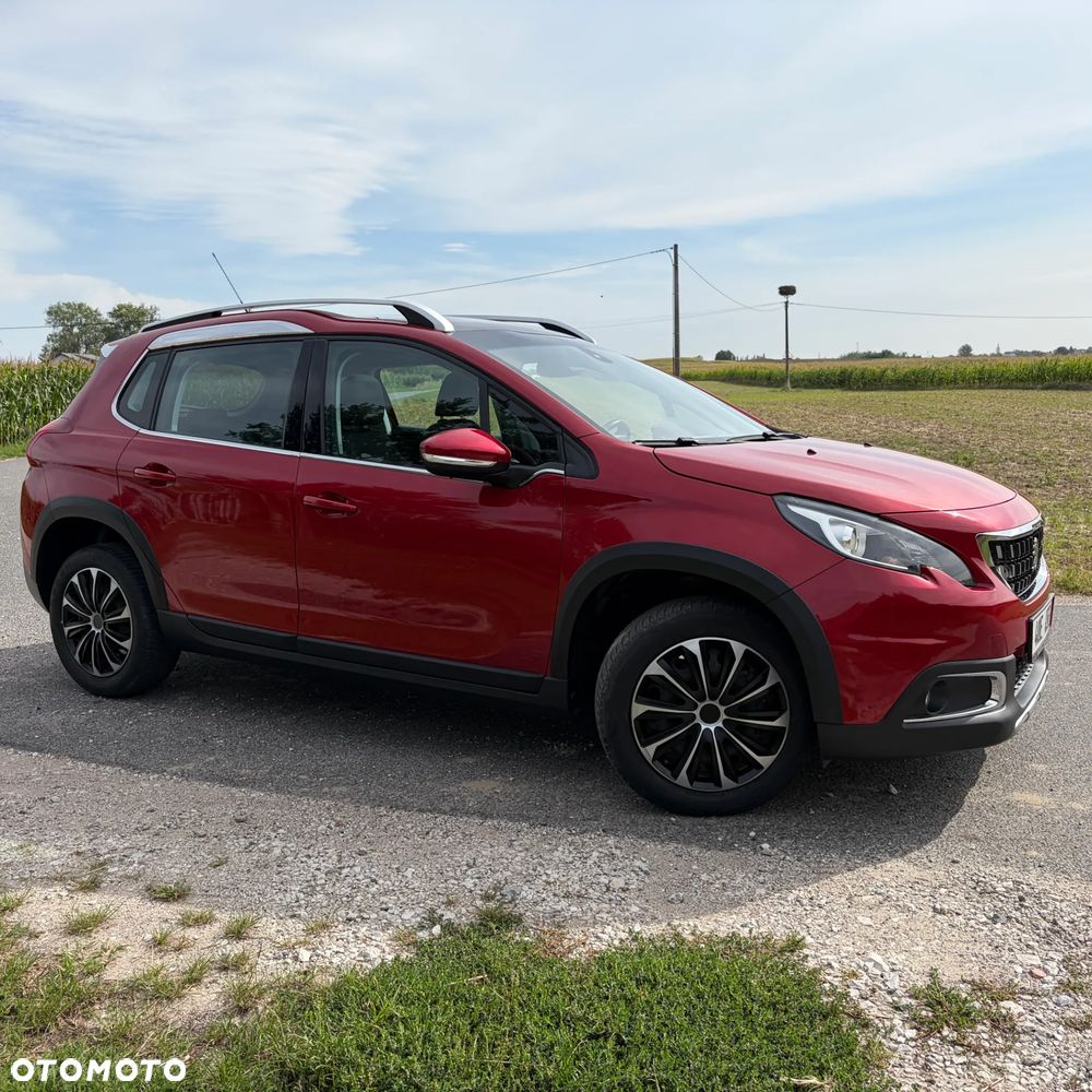 Peugeot 2008 1.2 Pure Tech GPF Allure S&S - 13