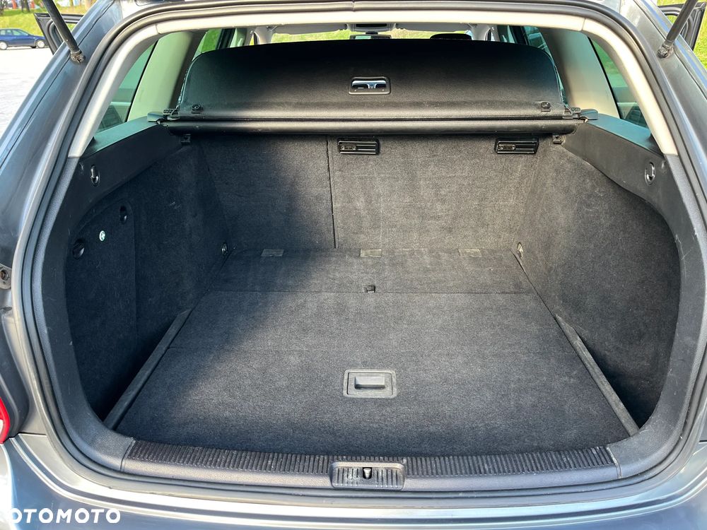 Volkswagen Golf - 19