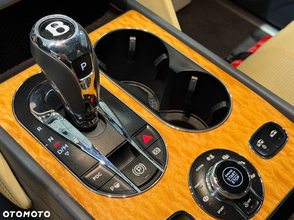 Bentley Bentayga W12 - 31
