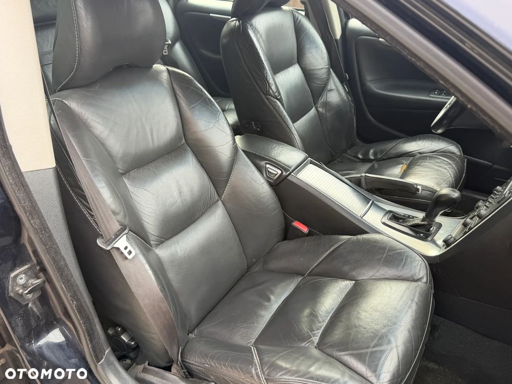Volvo V70 2.4 Edition Comfort - 5