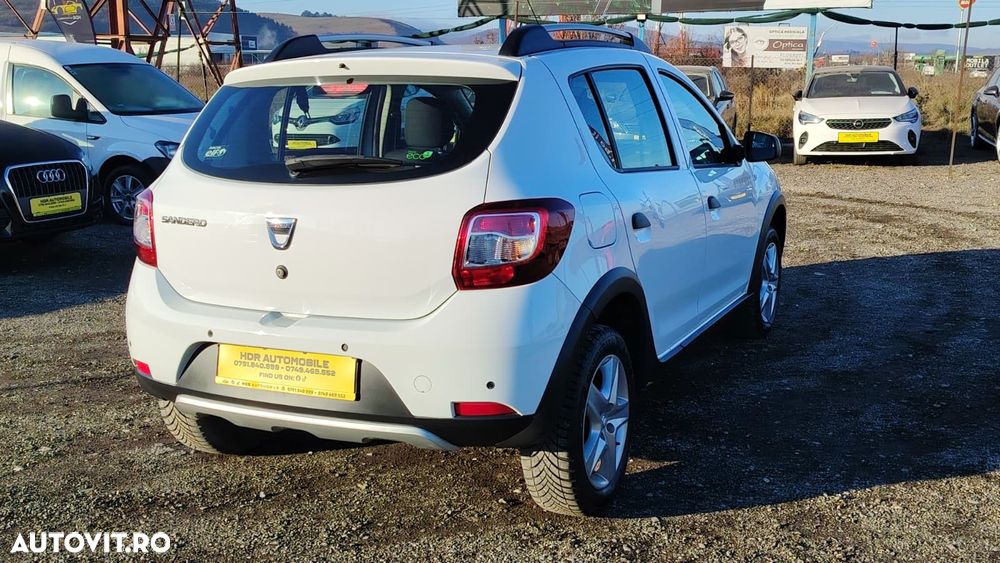 Dacia Sandero Stepway TCe 90 (S&S) Essential - 13