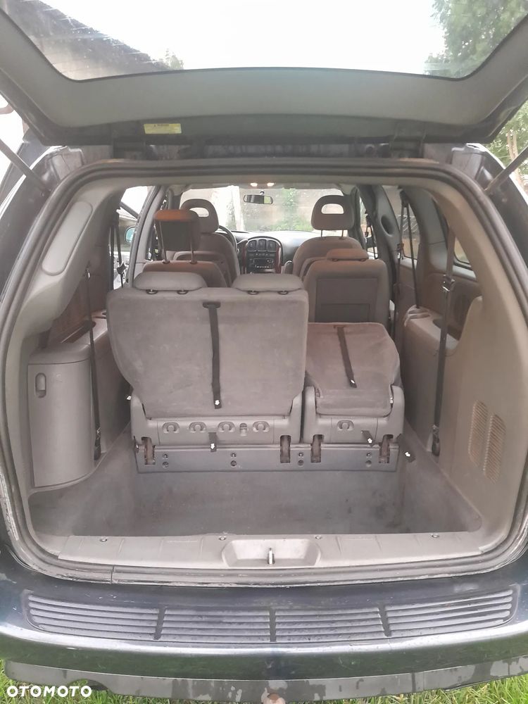 Chrysler Grand Voyager - 10