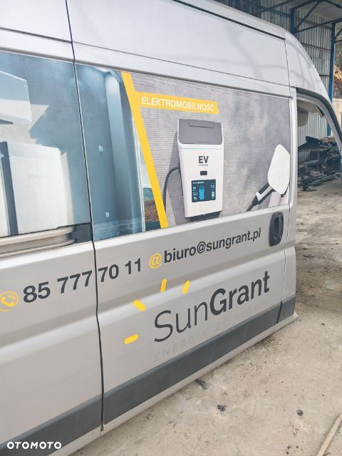 Citroen Jumper  Ducato 2019 rok drzwi suwane boczne srebrne - 1