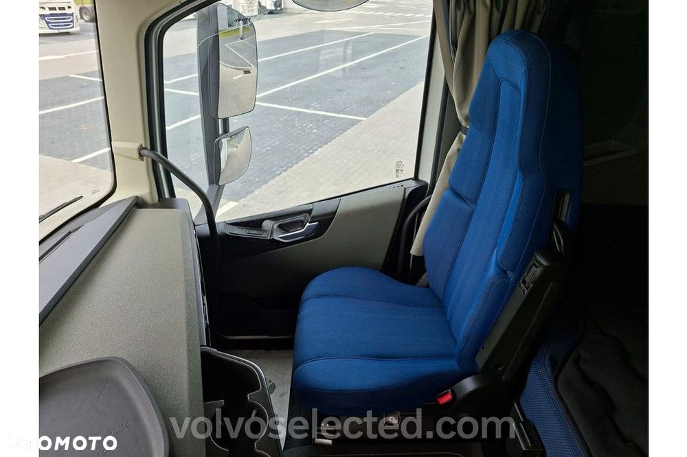 Volvo FH - 17