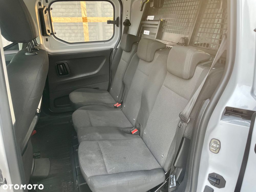 Toyota Proace City Kombi D-4D Compact 2,6t - 16