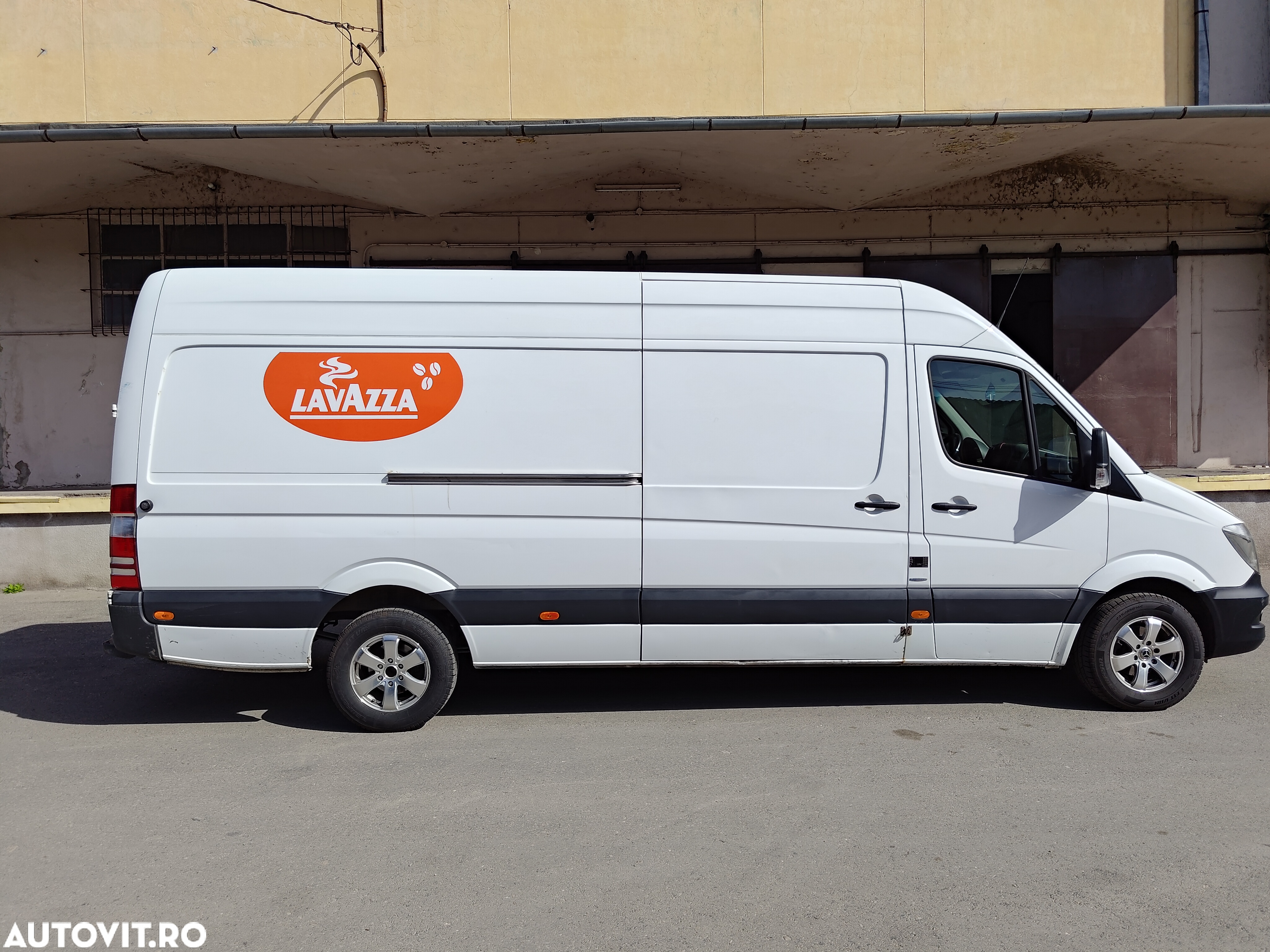 Mercedes-Benz Sprinter - 8