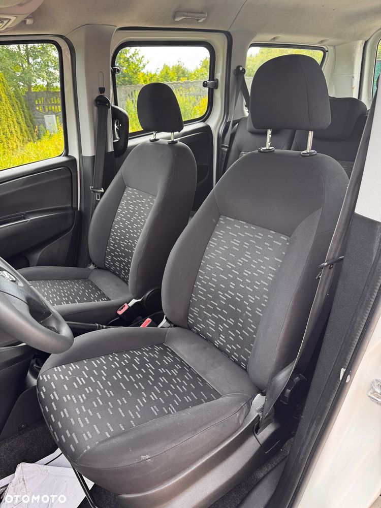 Opel Combo 1.6 CDTI L1H2 S&S Selection - 16